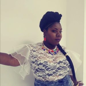 Meet your Posher, Joy